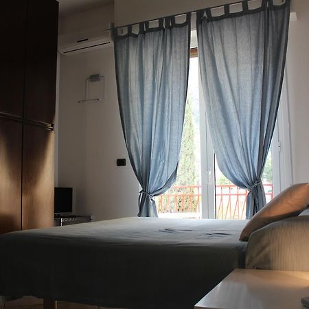 Les Agrumes Varigotti Εξωτερικό φωτογραφία