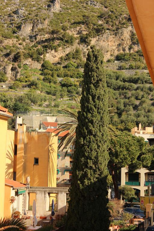 Les Agrumes Varigotti Εξωτερικό φωτογραφία